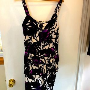 Women’s dress, size M